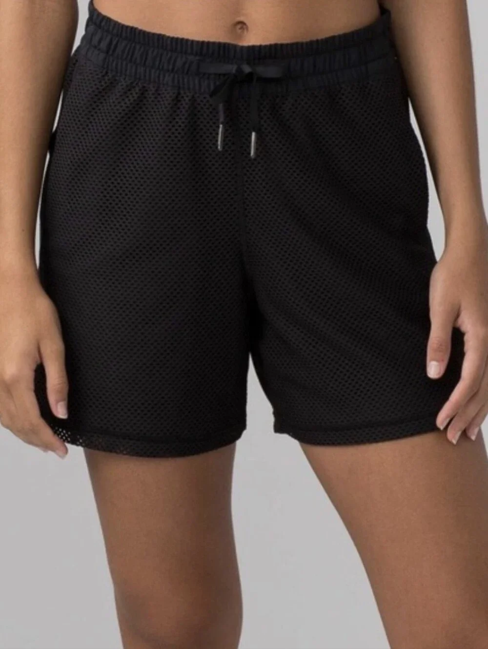 {Lululemon} Mesh On Mesh Short (5